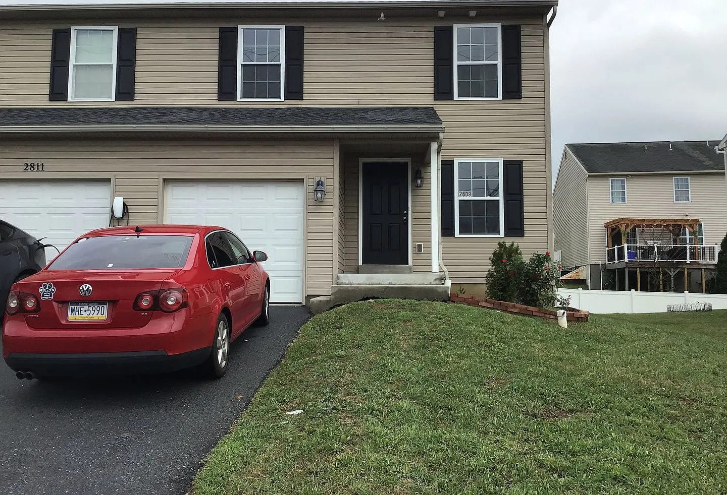 Lovely Muhlenberg townhome! — Photo 2
