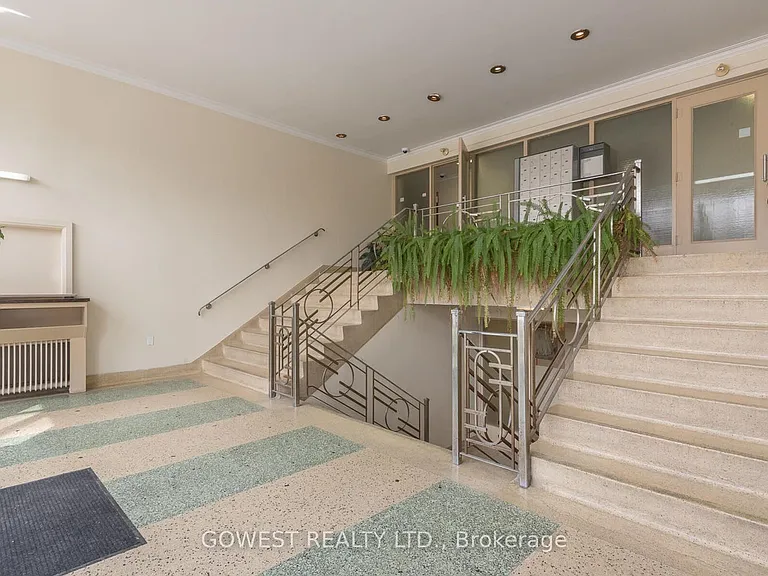 205 Keele St #206 — Photo 2