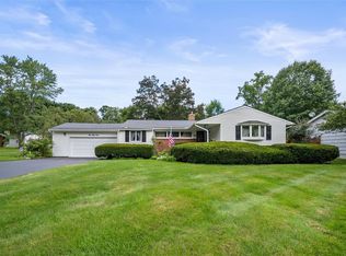 154 Beverly Dr, Rochester, NY 14625