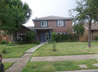 8905 Davis St, Rowlett, TX 75088