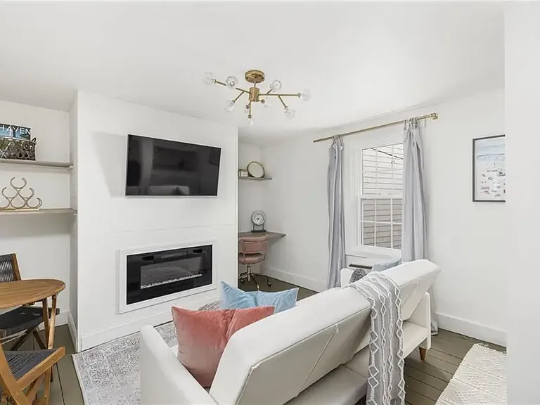17 Old Beach Rd — Photo 31