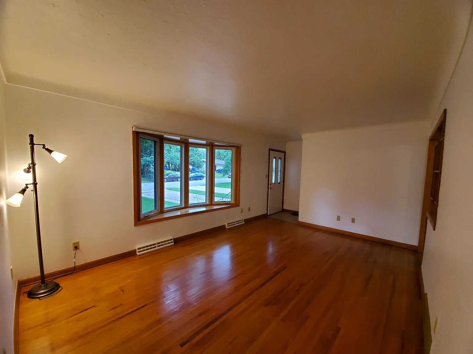 Pin Oak Drive 1622 - Unit 1 — Photo 3