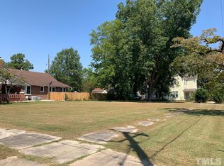 300 W Harnett St, Dunn, NC 28334