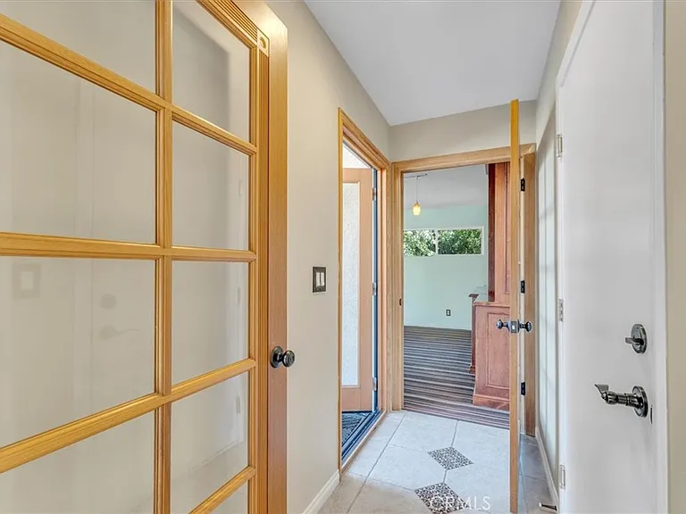9824 Baden Ave — Photo 24