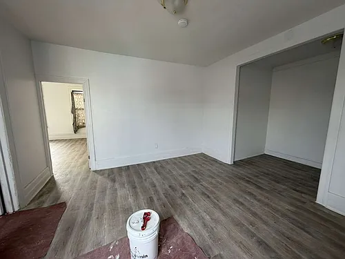 312 E 197th St #4D Photo 1