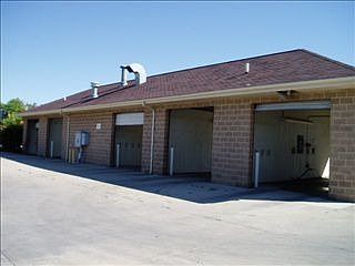 2nd image of 604 Orlando Ave
