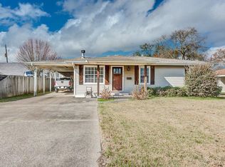 3024 Avenue B, Nederland, TX 77627