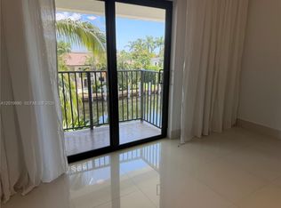 6855 Edgewater Dr #3DN, Miami, FL 33133