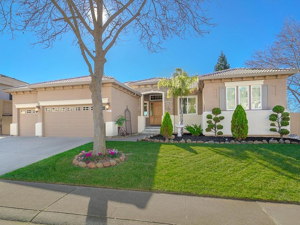 1st image of 409 Listowe Dr