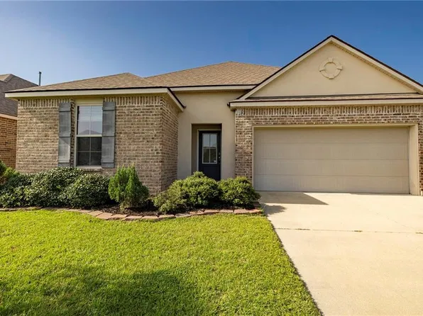 221 Grand Isle Ct, Slidell, LA 70461