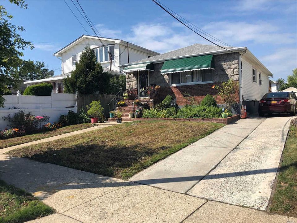 2nd image of 14840 Brookville Blvd