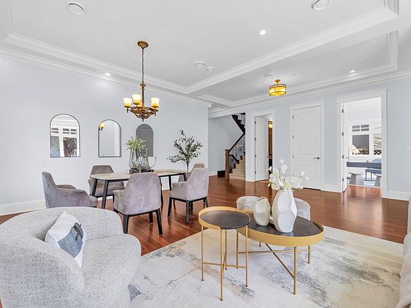 5th image of 1675 W 59th Ave