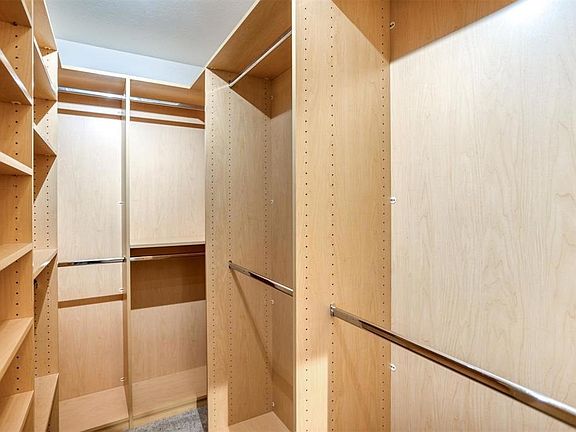 4th image of 10536 Stone Canyon Rd APT 216