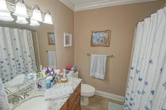 238 N Labarre Dr — Photo 10
