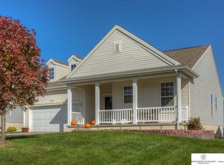 10526 Potter St, Omaha, NE 68122