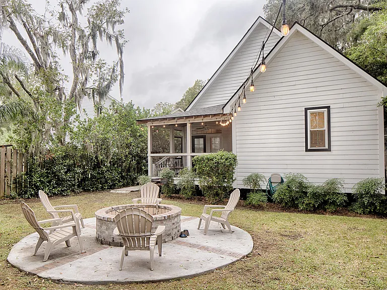 3206 Robertson Ave — Photo 17