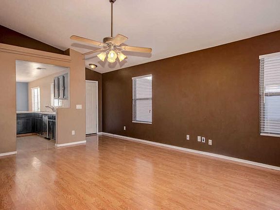 3rd image of 12422 W Via Camille