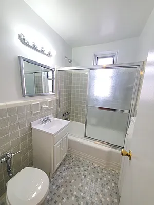 Rented by Padsters Realty LLC | media 9