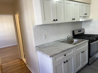 222 68th St #4AA, West New York, NJ 07093