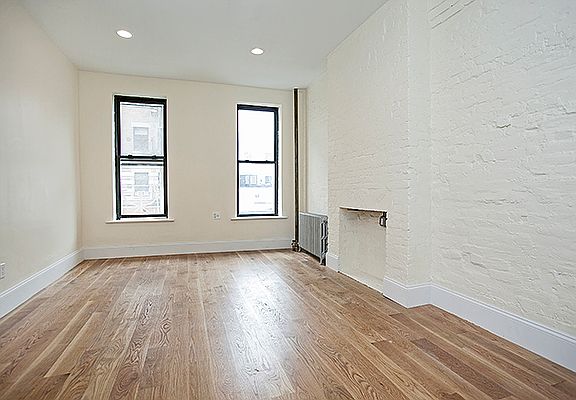 2nd image of 28 Avenue B APT 2B