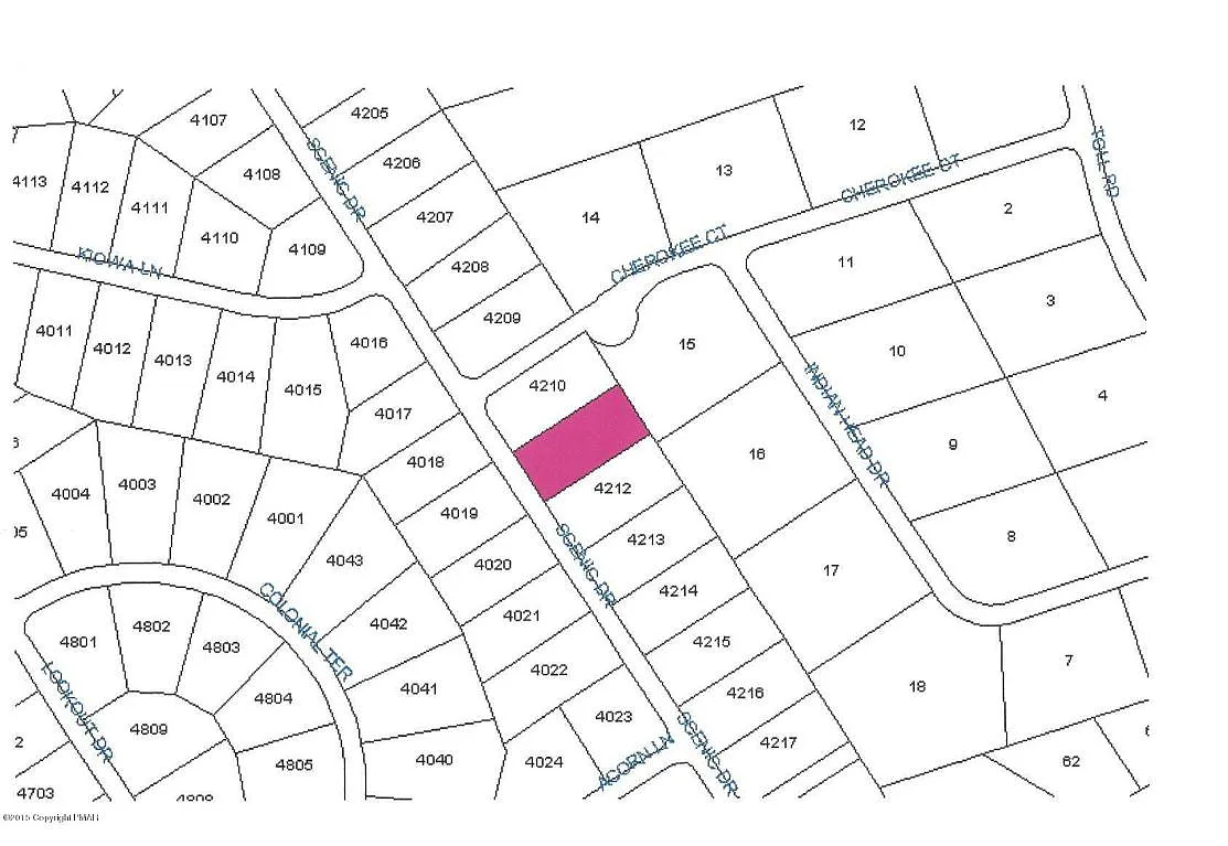 448 Scenic Dr photo 1