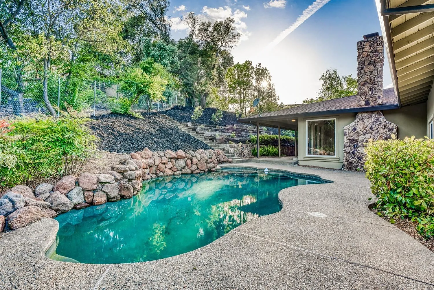 6680 Lou Pl photo 1