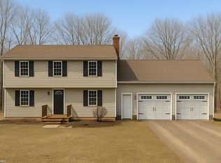 60 Standish Rd, Colchester, CT 06415