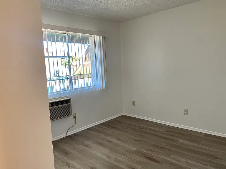 8798 Lomita Dr #C — Photo 13