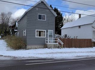 51597 Tamarack St, Hubbell, MI 49934