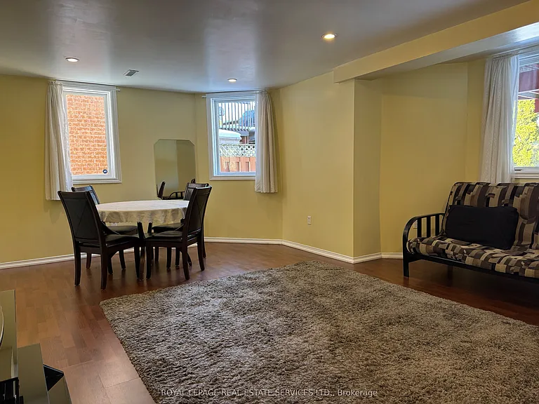 56 Sadot Ct — Photo 6