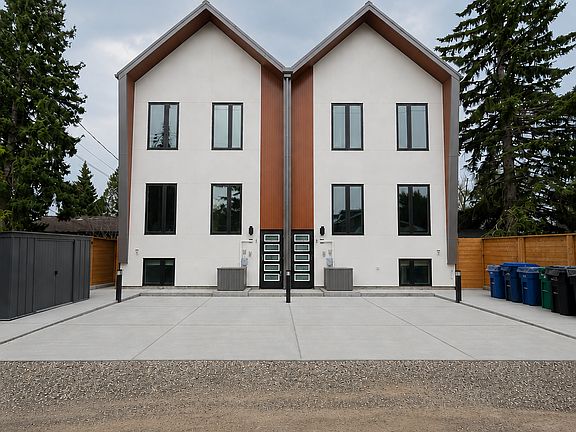 3rd image of 3616 Richmond Rd SW #6