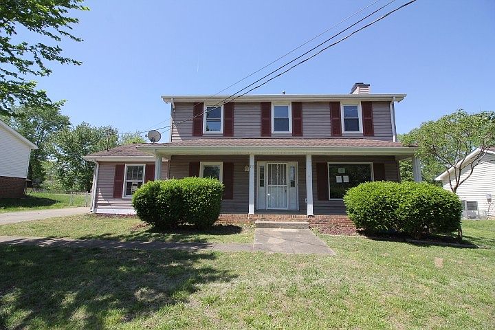 1st image of 910 Poppy Dr