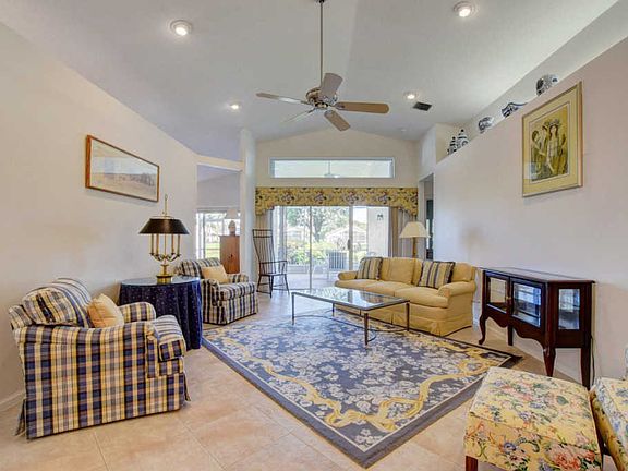 4th image of 6831 Lismore Ave