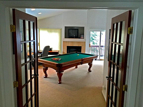 Pool table and desk area
