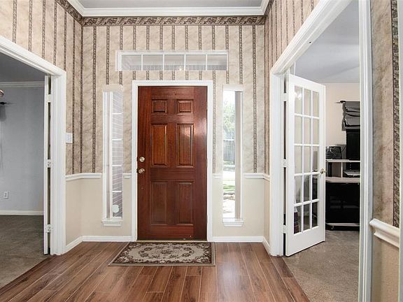5th image of 3542 Dry Creek Dr