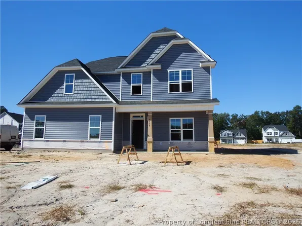 4738 Scenic Pines Dr, Hope Mills, NC 28348