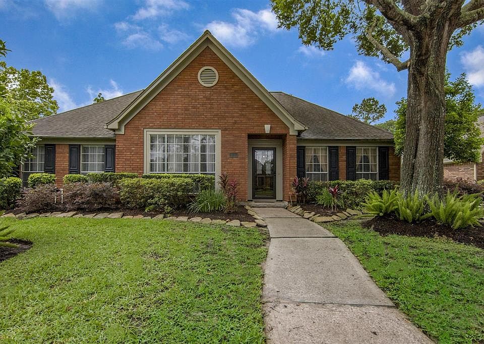 1st image of 4015 Quiet Knoll Ct