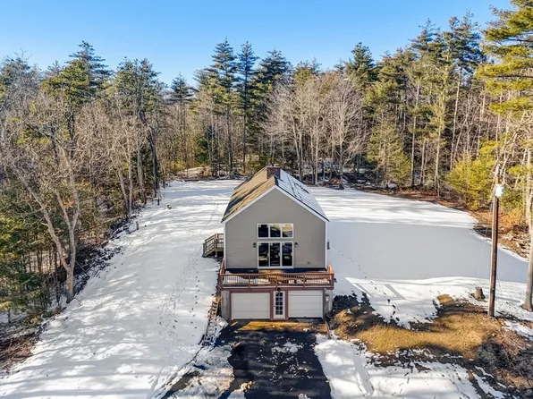 59 Emery Rd, Townsend, MA 01469