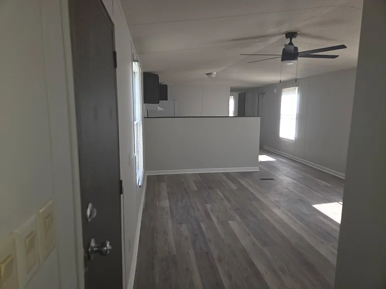 86 Milkweed Ln — Photo 3
