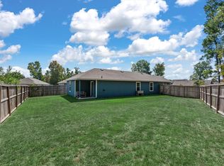 12912 Lake Conroe Bay Rd, Willis, TX 77318