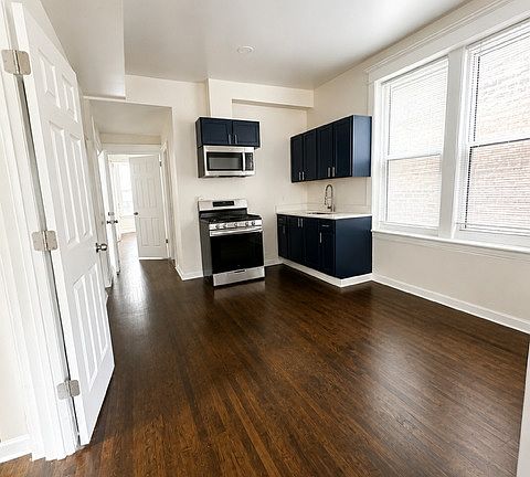 3rd image of 2623 W 21st Pl #2