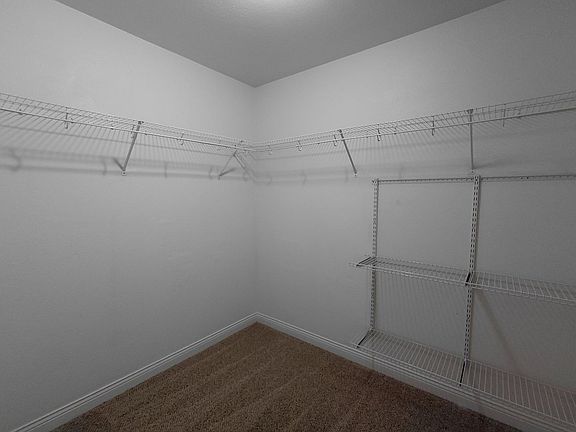 5th image of 110 Lakeview Ct