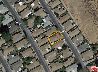 31935 Cinnabar Ln, Castaic, CA 91384