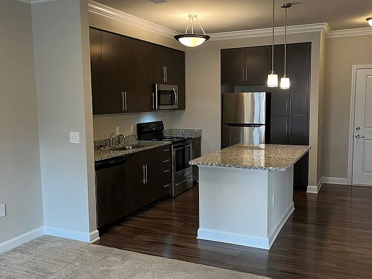 Clairmont at Trinity — Photo 145