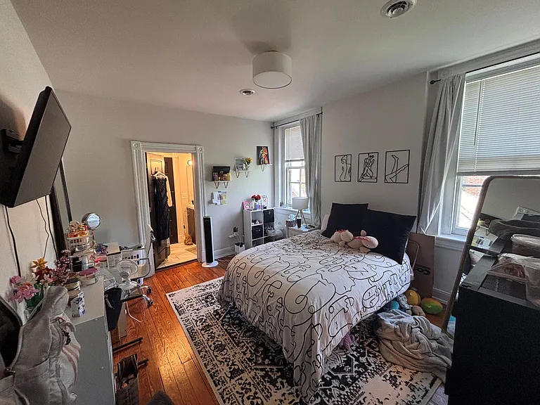 411 N Allen Ave #3 — Photo 28
