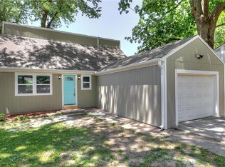 5020 N Lister Ave, Kansas City, MO 64119