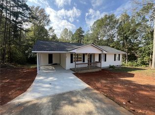 573 Campbell Bridge Rd, Seneca, SC 29678
