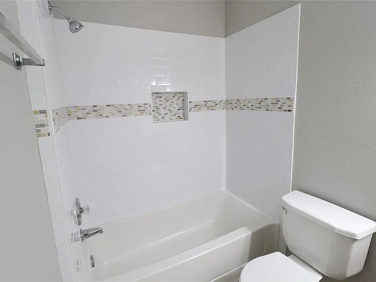 811 Slate Valley Ln — Photo 11