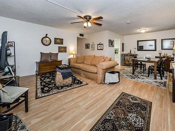 4th image of 1708 Belleair Forest Dr APT C