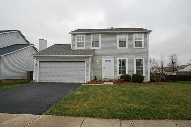 1st image of 1600 Saffron Dr